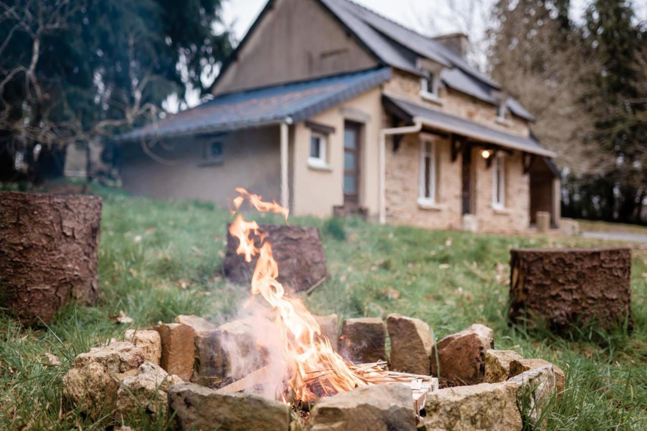Cottage Breton - Gite De Charme En Centre Finistere Plonévez-du-Faou المظهر الخارجي الصورة